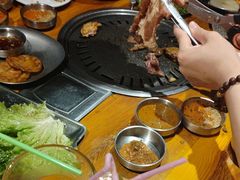 -那胡同里的小烤肉馆(开发区万达店)