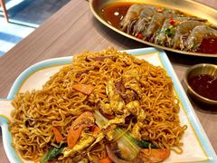 -街角等你.大连海鲜烧烤.经典铁板海鲜串(西安路店)