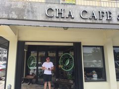 -Cha Café and Bistro