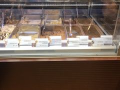 -VENCHI 闻绮(北京国贸商城店)