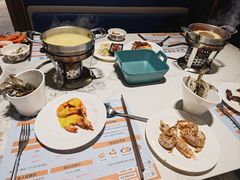 -金马门国际美食百汇(珞喻路店)