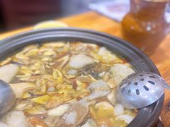 -菌之家·专业纯野生菌火锅·特色炒菌