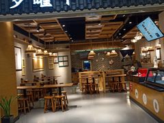门面-罗罐中米粉(人信汇店)