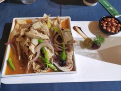 -伊带伊路新疆美食府(呼家楼店)