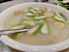 胜瓜鱼腐汤-勒南公舍(龙江店)