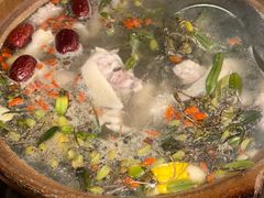 石橄榄炖鸡-洪大厨鸡煲(福田店)