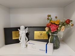 -靓芙泉专研痘痘肌