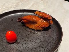 爆汁花椒脆皮乳鸽-柴门头啖汤·经典川菜·慢火汤品(锦城万达店)