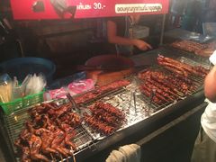 -瓦洛洛传统市场