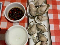 高压锅生蚝-琼大师东方烤乳猪(亚特兰蒂斯店)