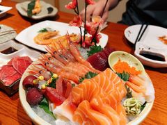 生鱼拼盘-贵木日本料理·铁板烧(新地假日广场店)