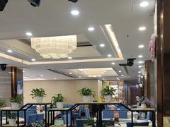 -方鼎食府