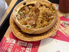 -华记煲仔华·煲仔饭(市桥易发店)