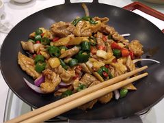 干锅肥肠-大鸭梨烤鸭(石佛营店)