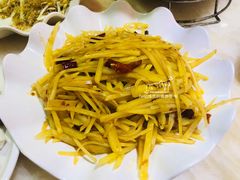 酸辣土豆丝-关姐美食(江南西店)