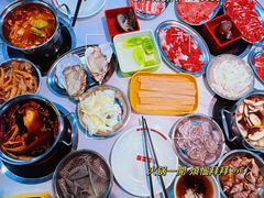 -喜歪歪·平价海鲜市场小火锅(龙阳广场店)
