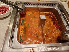 -海底捞火锅(宝龙广场夜宵主题店)