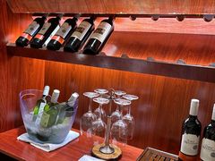 -广州万富希尔顿酒店·感趣自助餐厅·金秋蟹宴生蚝海鲜刺身