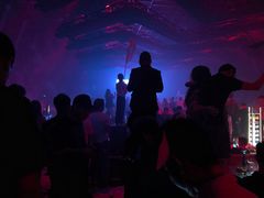 -简奥斯汀·赫本酒吧