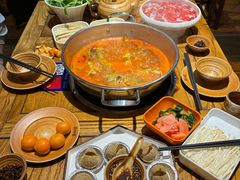 -快活林酸汤鱼鲜品火锅店(甲秀楼店)