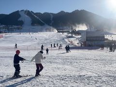 -丝绸之路山地度假区滑雪场