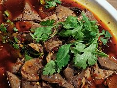 -有红鸡毛店·川菜(建设路店)