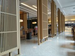 -鱼鲜饭香·招牌汽锅剁椒鱼头王