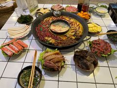 -财二舅火锅招待所