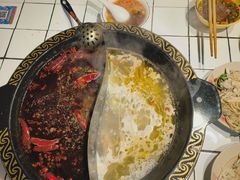 -卤校长老火锅毕节店(招商花园城店)