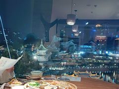 -包整·丝娃娃(一览甲秀楼风景店)