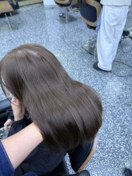 -藤野造型专业烫染接发