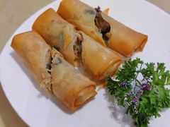脆皮三丝春卷-广东胜利宾馆西关粤中餐厅