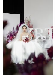 -MECCI婚礼摄影跟拍(红东方广场店)