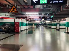 -国华国际广场-地下停车场