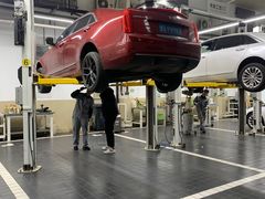 -青岛鸿发智越领克新能源中心