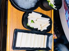 -捞围鲜·港式打边炉(海阳路店)