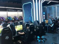 -木木不哭电竞馆(龙湖时代汇店)