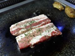 大满足刀刀爽五花肉-秋木烤肉·韩国牛肉名家(高新旗舰店)