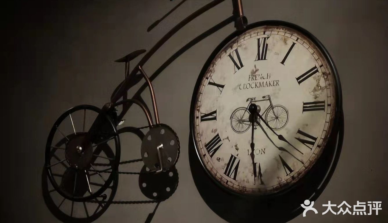 顺着时光的烙印 来到天河北这家椰子鸡老店