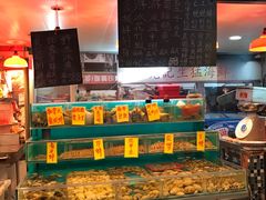 水产区-鲜入围煮花胶鸡海鲜火锅