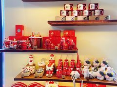 零售区-星巴克(迪士尼小镇店)