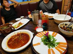-醉美东江·三文鱼·烧鸡公