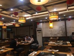 大堂-锅首鲜品火锅(鸳鸯店)
