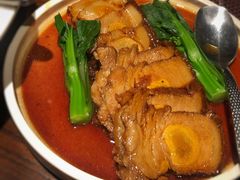 咸蛋黄红烧肉-肴约·花园式餐厅(湖里店)