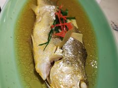 招牌小黄鱼-弄堂里(西溪龙湖天街店)