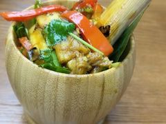 -云海肴·汽锅鸡·云南菜(天山百盛优客店)