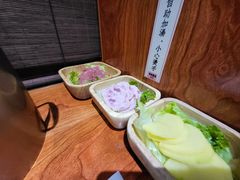 -独食火锅·半米屋台(直营总店)