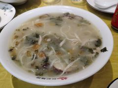 雪菜鸡丝面-何记面馆(龙泉山店)