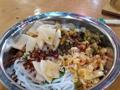 -李氏紫竹林卤粉(火车站店)