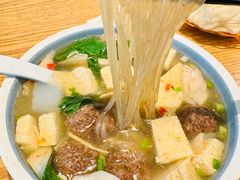 -金莹丸子汤清真(朝外SOHO店)